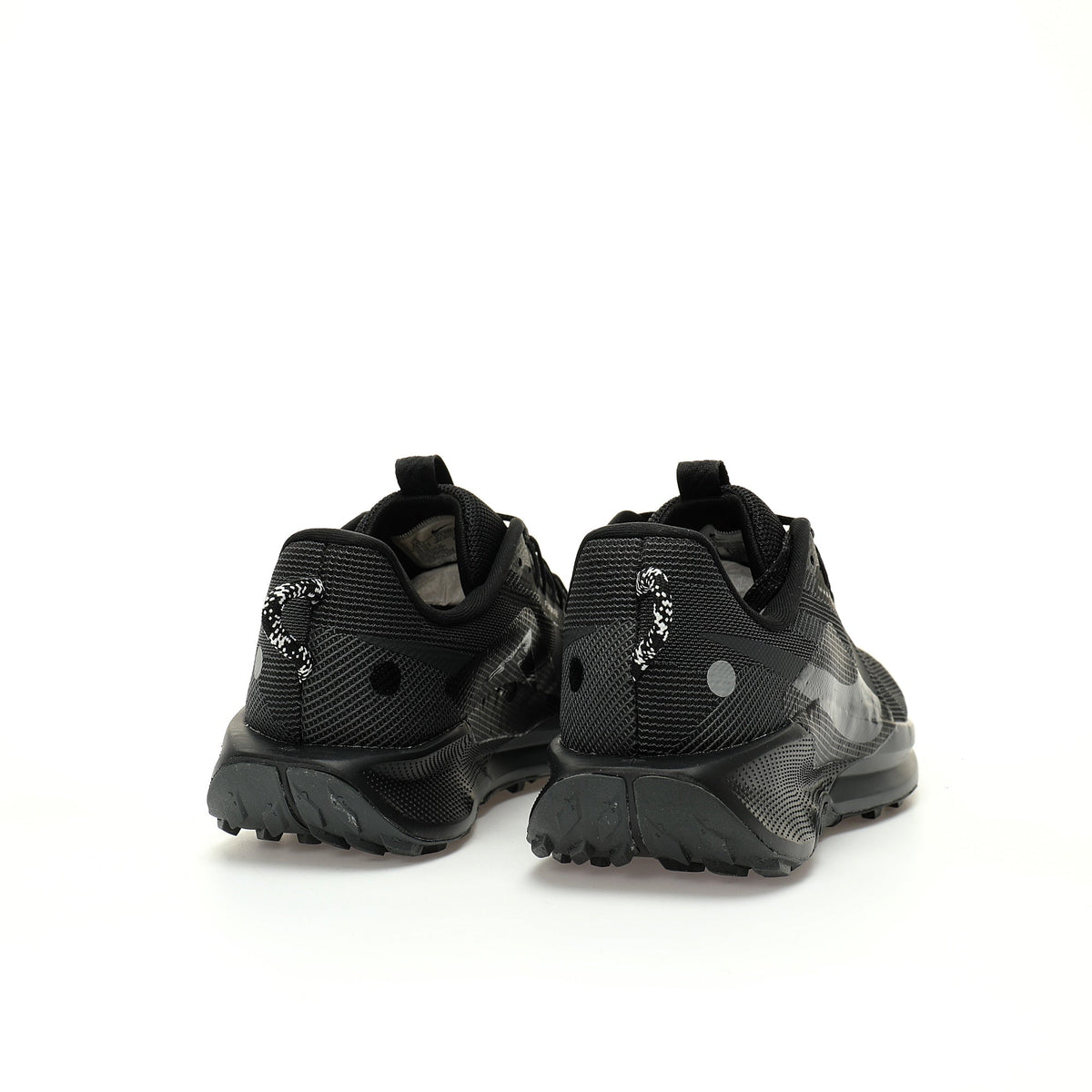 Nike Pegasus Trail – All-Black Mesh Trail Running Sneakers