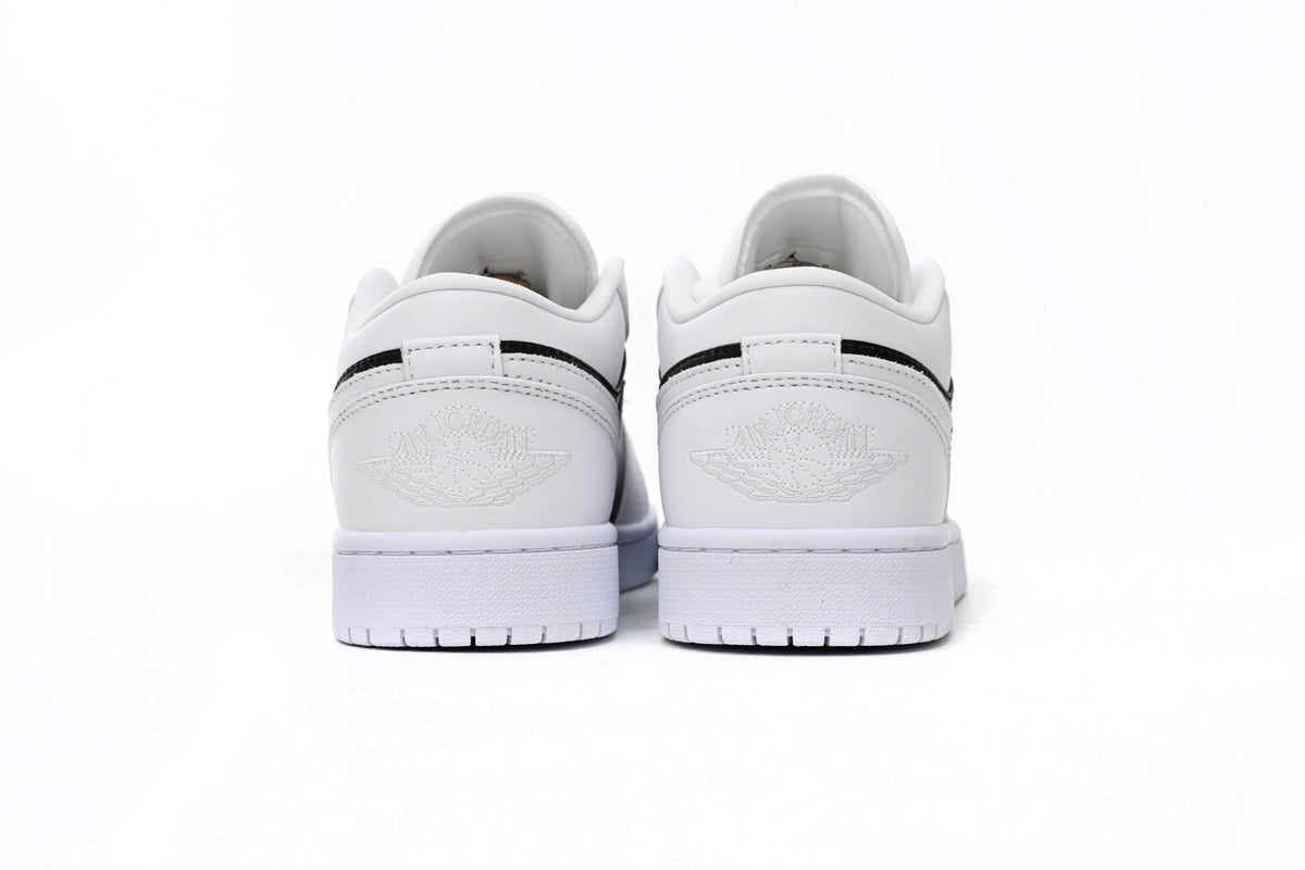 Nike Air Jordan 1 Retro Low Low-Top Sneakers