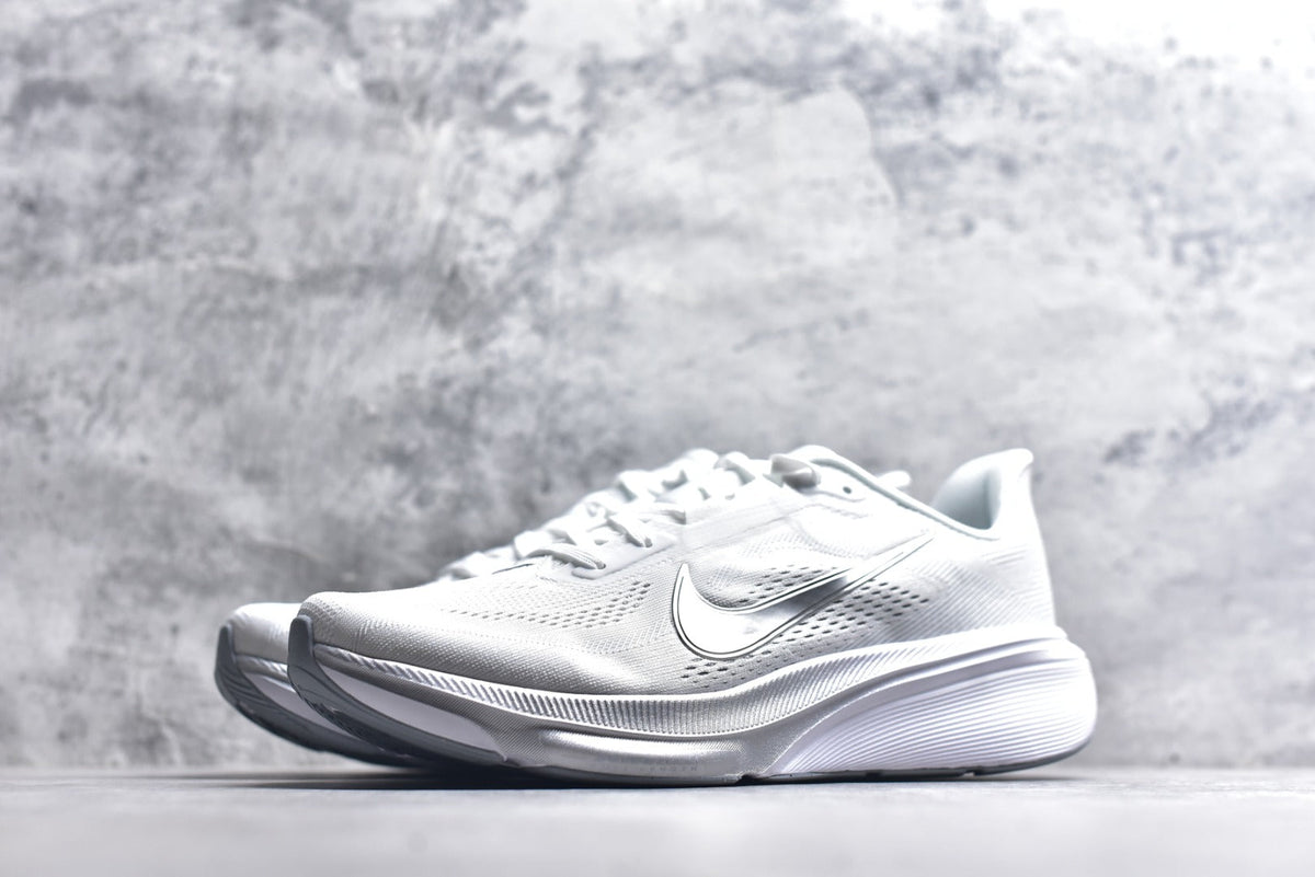 Nike Pegasus 42 Low-Top Running & Training Shoes | EU 36-45