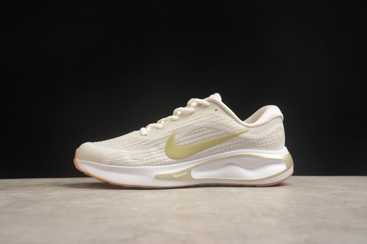 Nike Journey Run Running Shoes | Lightweight & Comfortable | EU 36-45