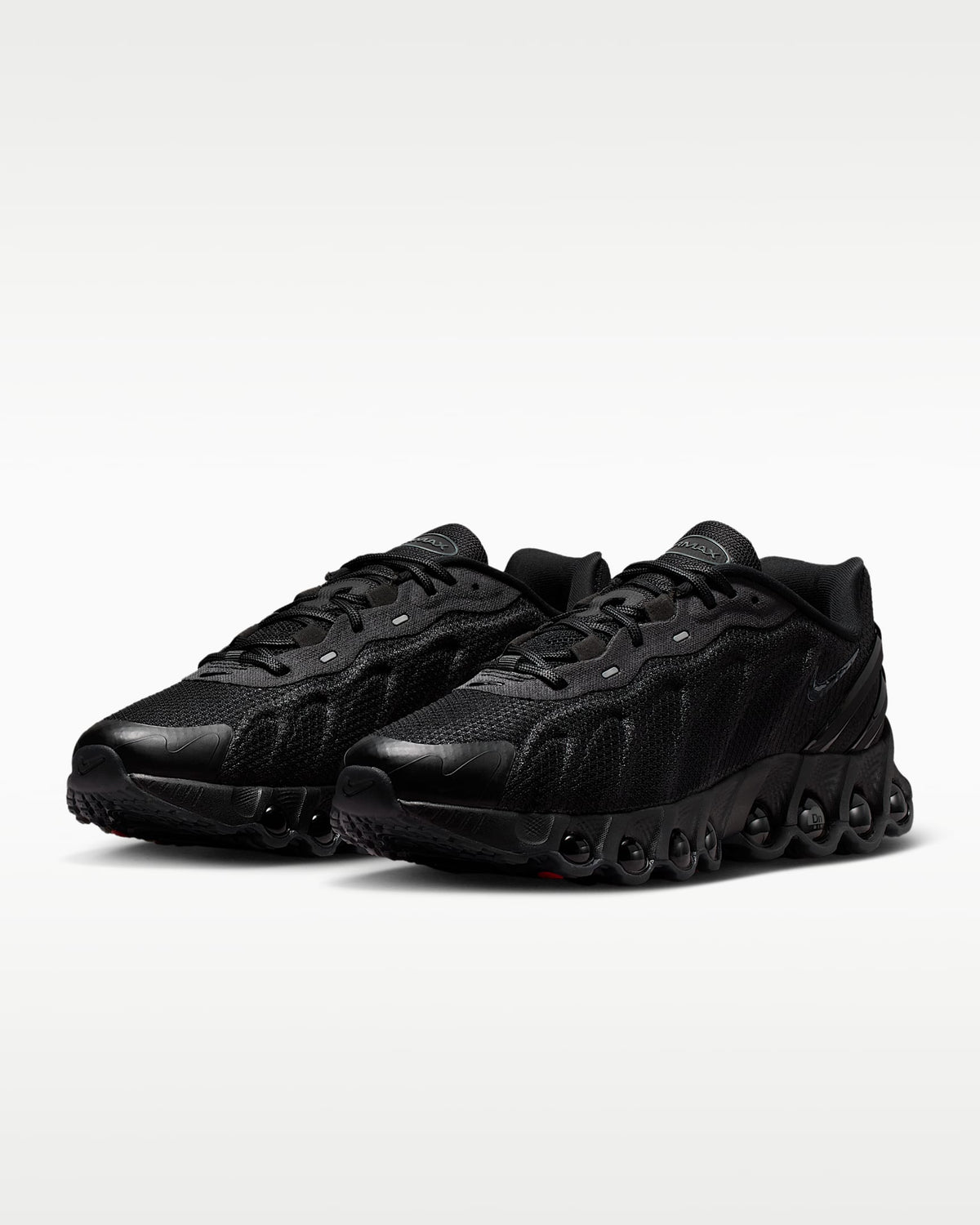 Nike Air Max DN – Triple Black Sneaker