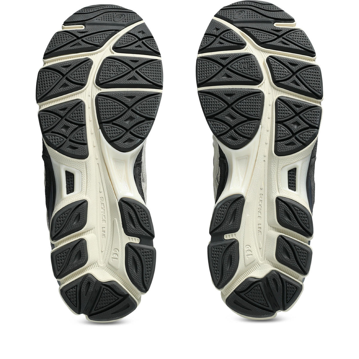Asics Gel-Nimbus 24 – Cream/Black/Navy Sneaker