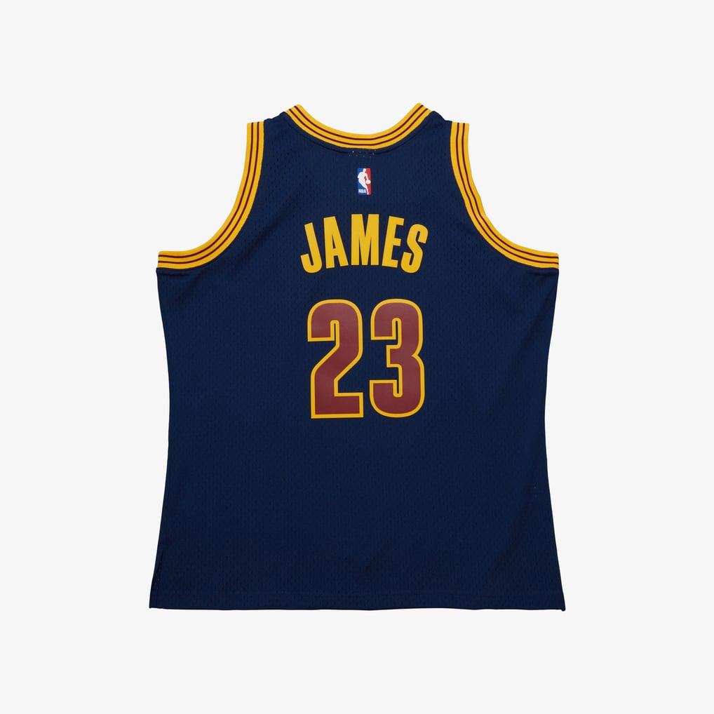 Mitchell & Ness LeBron James #23 Cleveland Cavaliers 2015-16 Hardwood Classics Swingman Jersey