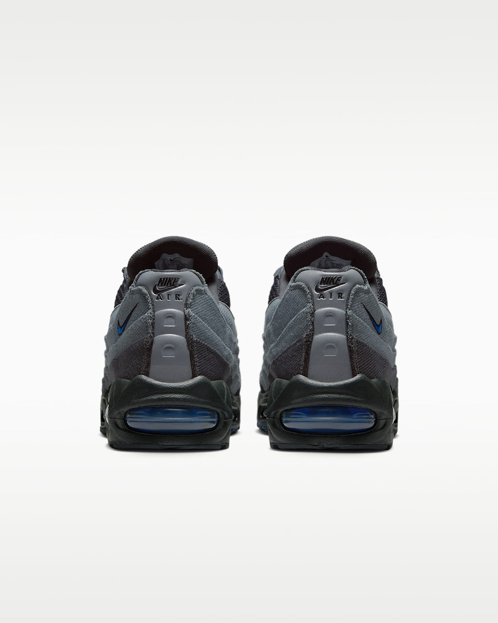 Nike Air Max 95 – Dark Grey / Royal Blue Mesh Athletic Sneakers