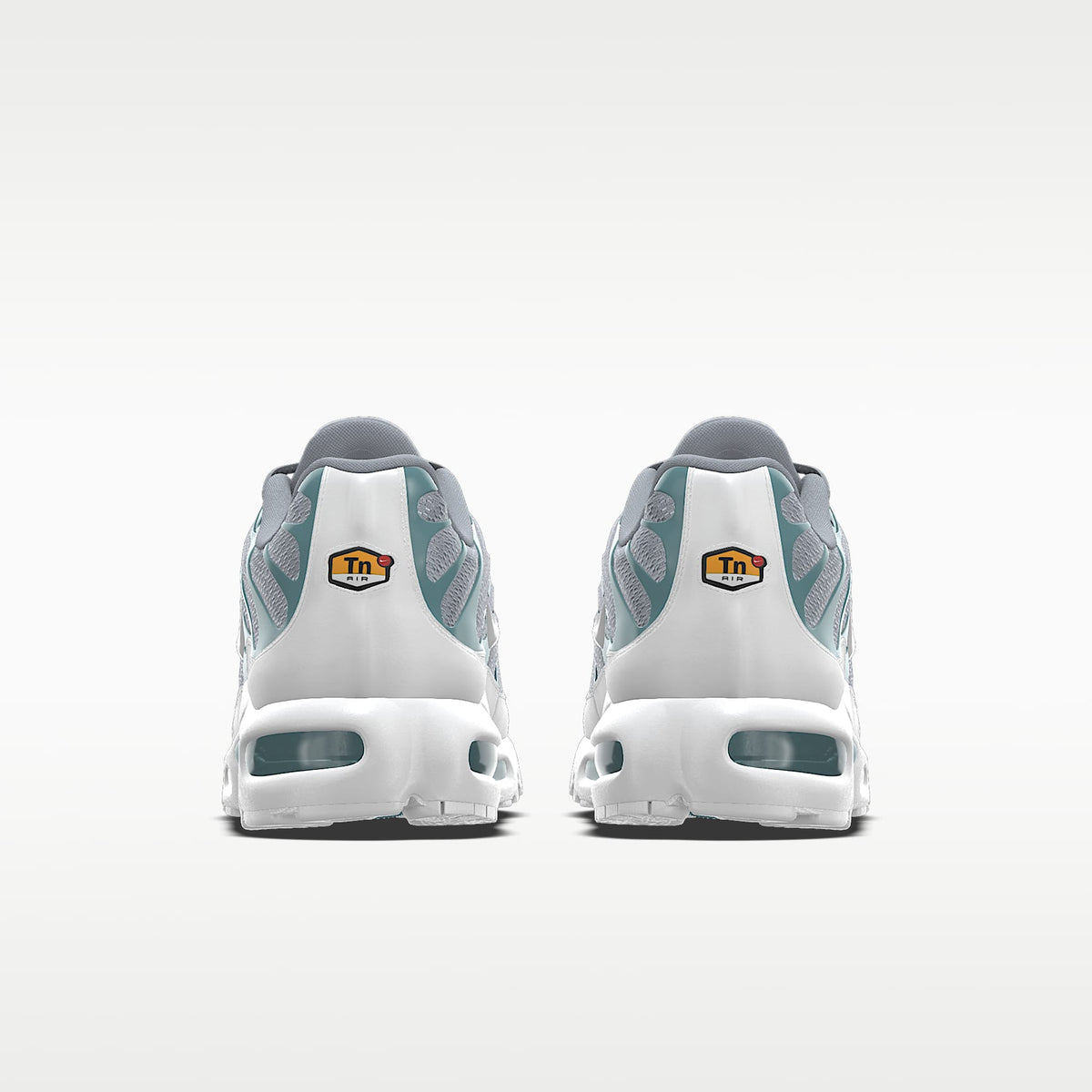 Nike Air Max Plus Wolf Grey / Teal / White