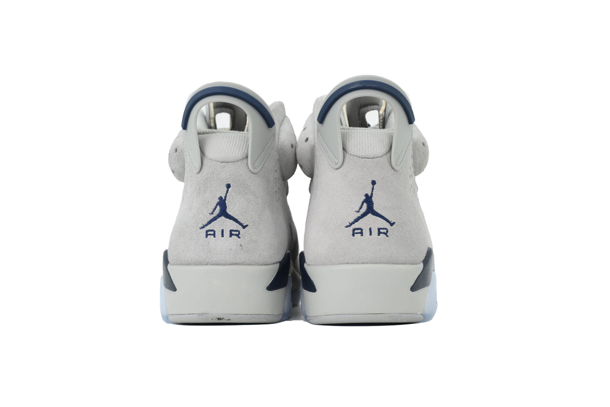 Nike Air Jordan 6 – Retro High-Top Basketball Sneakers
